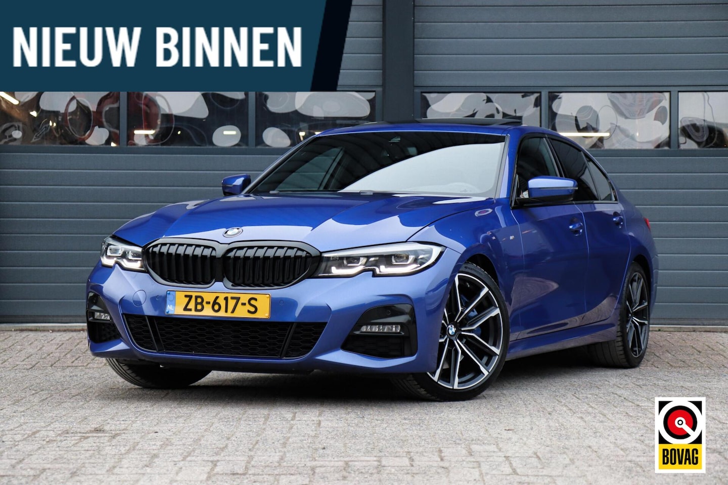 BMW 3-serie - 330i M-Sport M-Pakket /LED/SCHUIFDAK/HUD/HARMAN-KARDON/MEMORY/CAMERA/KEYLESS/STOEL+STUURVE - AutoWereld.nl