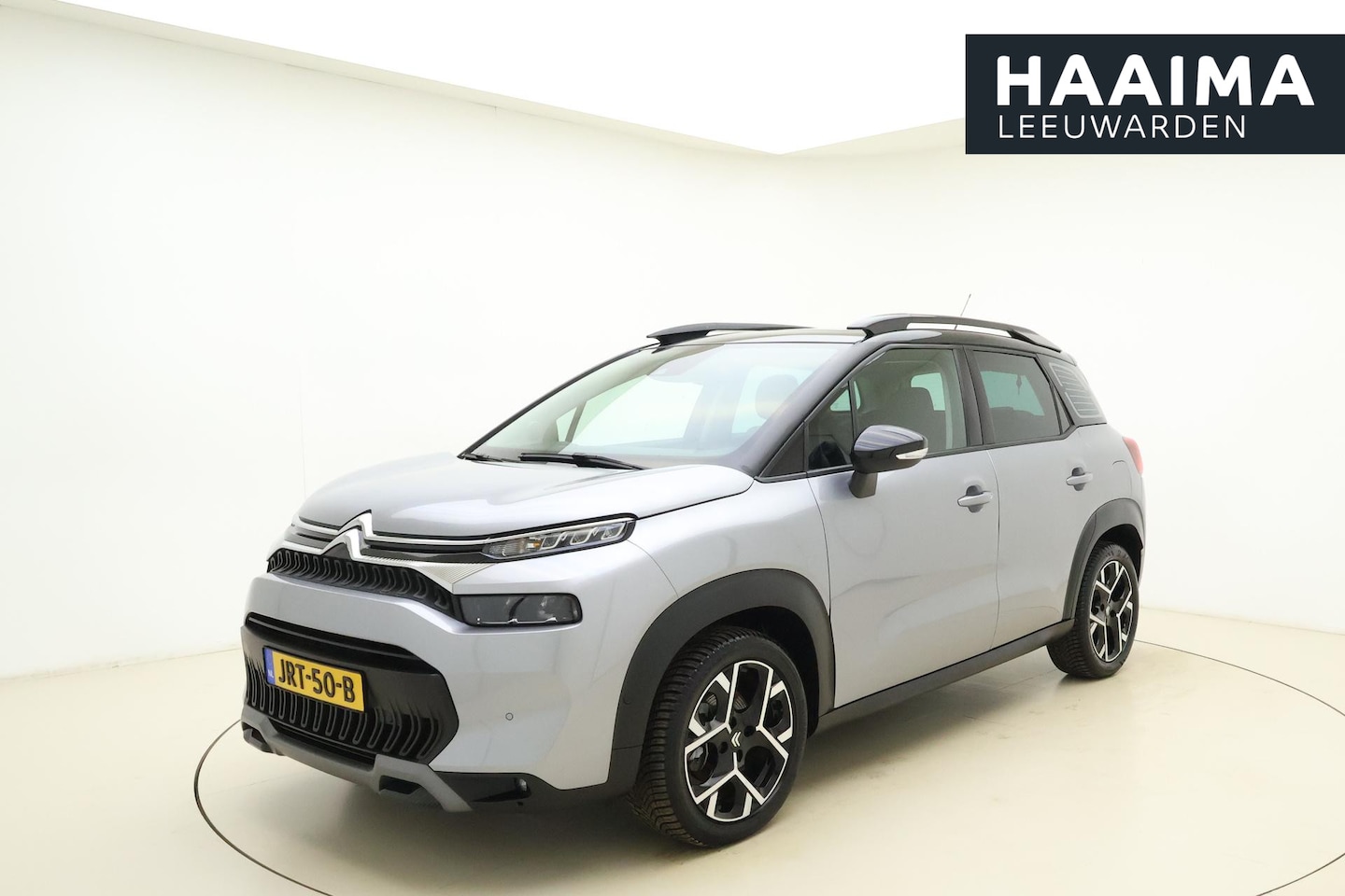 Citroën C3 Aircross - 1.2 PureTech Shine 110PK | Handgeschakeld | Panoramadak | Camera | Climate & Cruise Contro - AutoWereld.nl