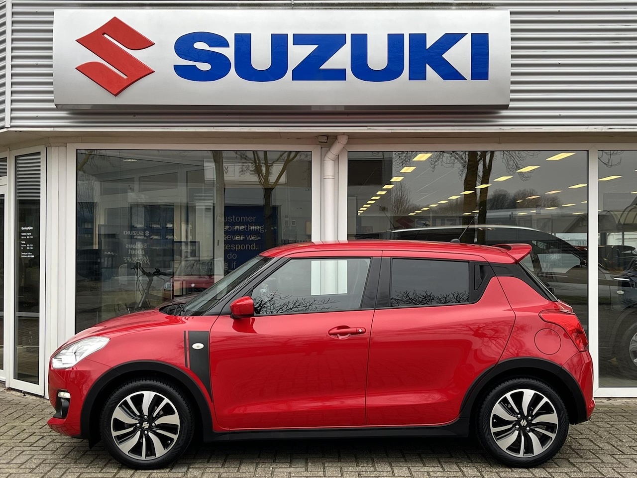 Suzuki Swift - 1.2 DualJet 90pk GT (RIJKLAARPRIJS) - AutoWereld.nl