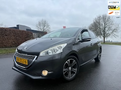 Peugeot 208 - 1.4 VTi Griffe NAVI/CLIMA/NAP/APK/LEER