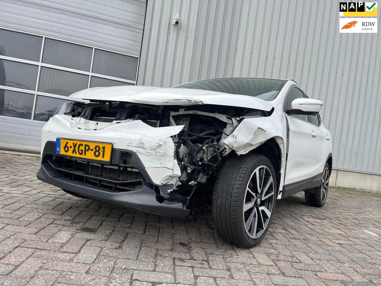 Nissan Qashqai - 1.2 Tekna - Front Schade - BPM - AutoWereld.nl