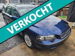 Volvo V70 - 2.4 T Comfort Line