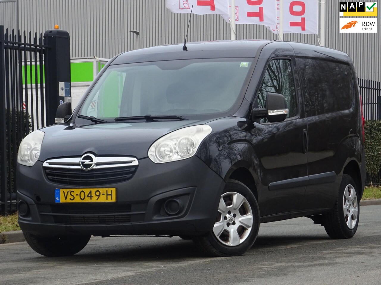 Opel Combo - 1.3 CDTi L1H1 ecoFLEX Sport NAP/AIRCO/CRUISE/APK - AutoWereld.nl