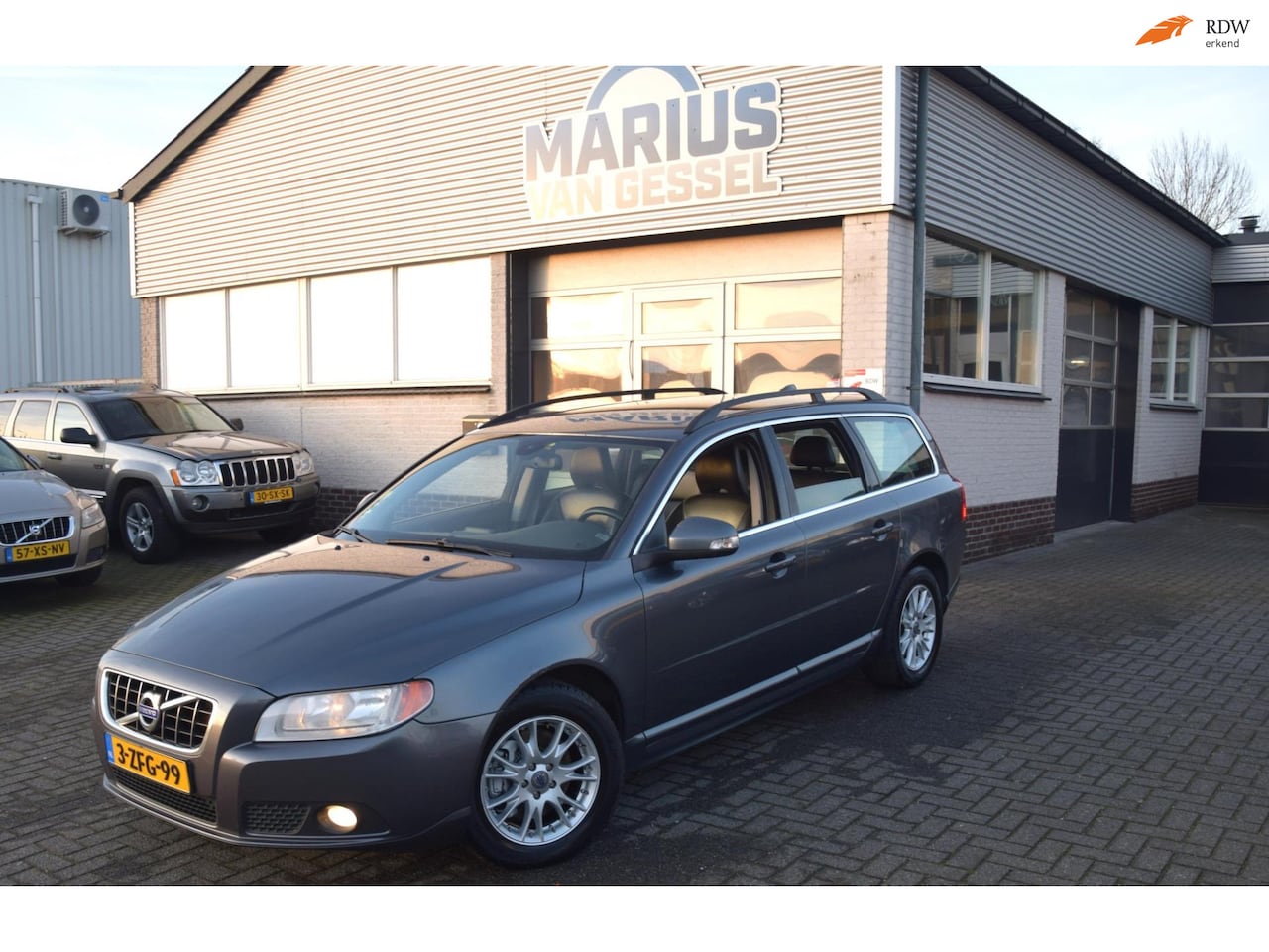 Volvo V70 - 2.0 D3 Summum 2.0 D3 Summum - AutoWereld.nl