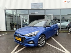 Hyundai i20 - 1.2 Premium | CARPLAY | PARKEERSENSOREN | CRUISE CONTROL | CAMERA | DEALER ONDERHOUDEN | A
