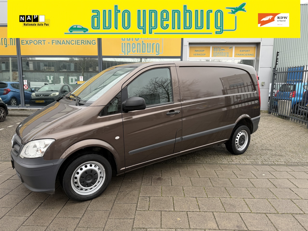 Mercedes-Benz Vito - 110 CDI 320 Functional Lang * Marge Auto * Airco * 3 Zits * Navi * - AutoWereld.nl