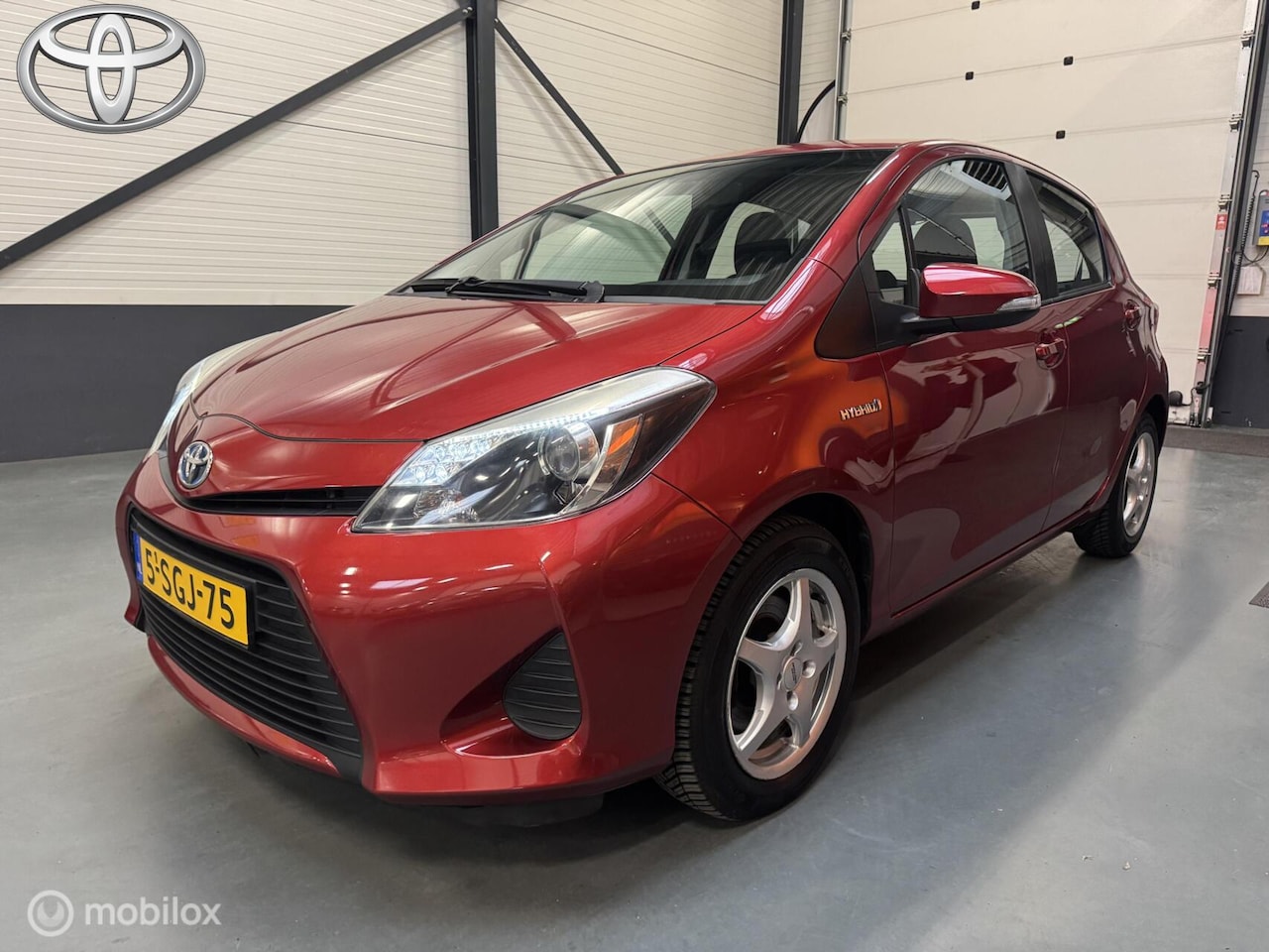Toyota Yaris - 1.5 Hybrid Aspiration Camera|Cruise|LM-Velgen - AutoWereld.nl