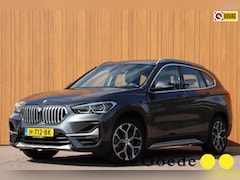 BMW X1 - SDrive20i VDL Nedcar Edition org.NL Head-up afn.trekhaak el.klep leer+vw camera