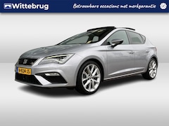 SEAT Leon - 1.5 TSI FR Ultimate Edition / Panorama dak / Afneembare trekhaak / Full Led / Beats / Adap