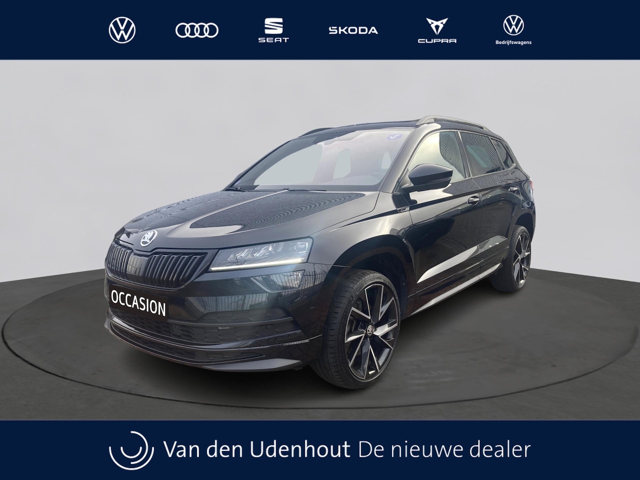 Skoda Karoq - 1.5 TSI ACT 150pk DSG Sportline Business Panorama Trekhaak Camera Stoelverwarming Carplay - AutoWereld.nl