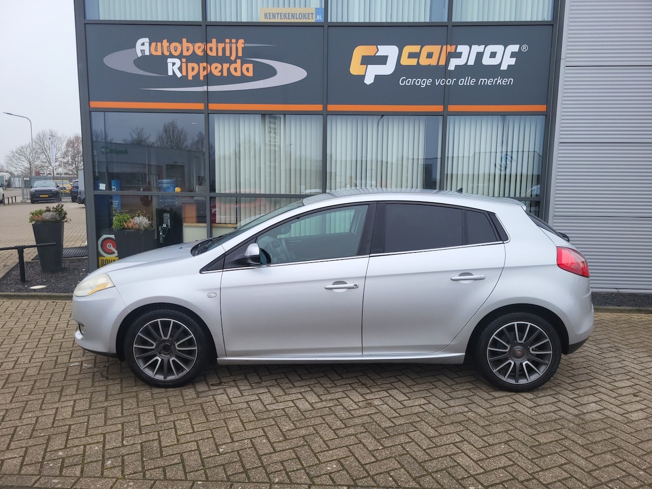 Fiat Bravo - 1.4 T-Jet Edizione Sport 1.4 T-Jet Edizione Sport - AutoWereld.nl