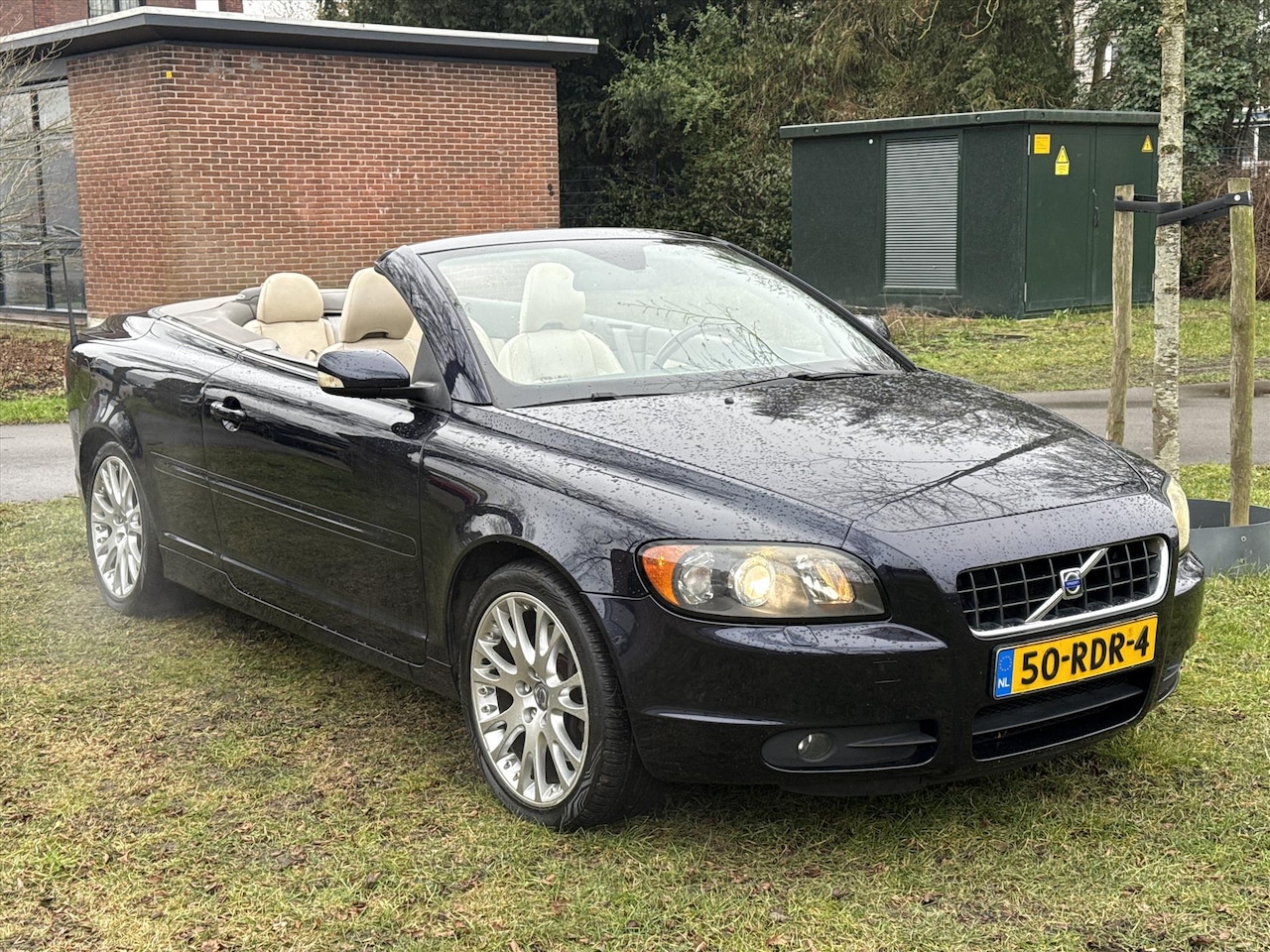 Volvo C70 - 2.4 T CABRIO - AutoWereld.nl
