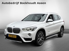 BMW X1 - sDrive20i 192PK Centennial Executive | Navigatie | Stoelverw