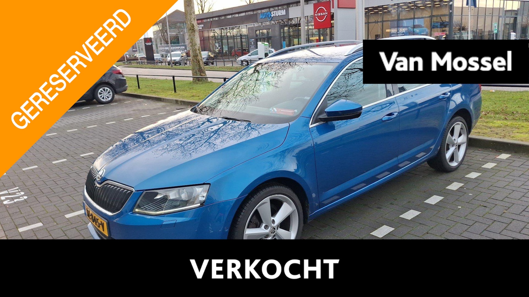 Skoda Octavia Combi - 1.4 TSI Greentech Style Business | Automaat DSG | Trekhaak | 18'' Velgen | Parkeersensoren - AutoWereld.nl