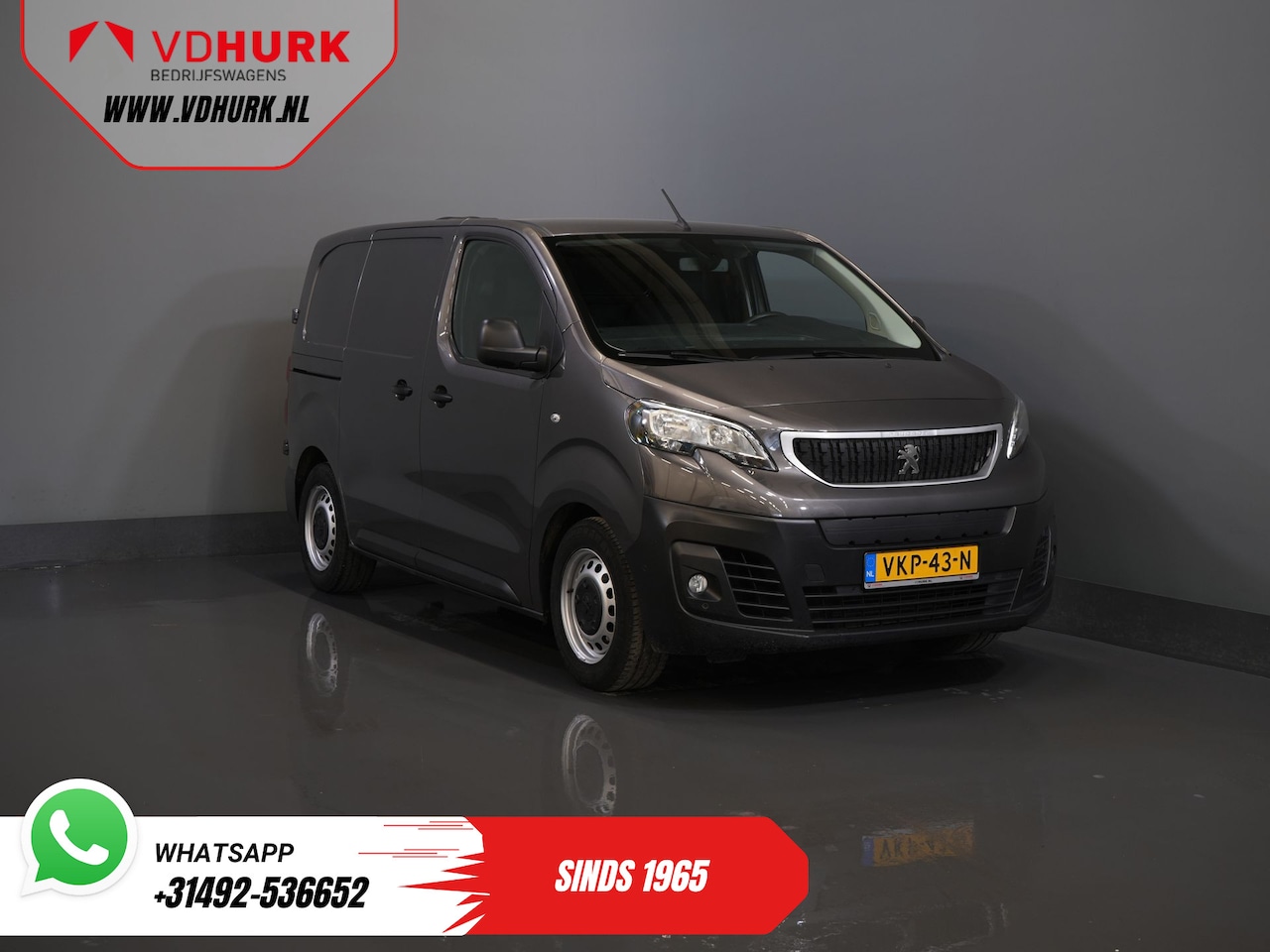 Peugeot e-Expert - Premium 50 kWh 230 km WLTP Snellader/ Elek.dakventilator/ Navi/ Carplay/ Camera/ PDC/ Crui - AutoWereld.nl