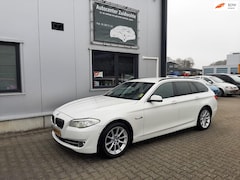 BMW 5-serie Touring - 520d High Executive camera 360 groot navi