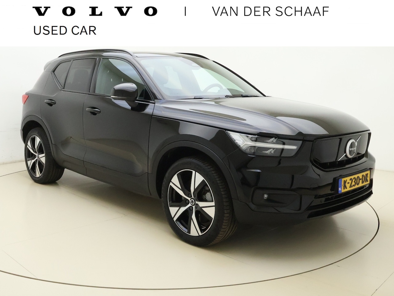 Volvo XC40 - P8 408pk AWD R-Design / Harman&Kardon Audio / Warmtepomp / Getint glas / Adapt. Cruise / B - AutoWereld.nl