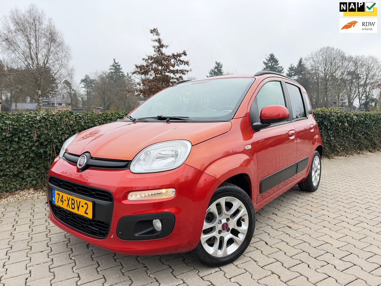 Fiat Panda - 0.9 TwinAir Lounge Automaat , 78.536km N.A.P , Airco / City / Elec.Pakket / Isofix / 15" L - AutoWereld.nl