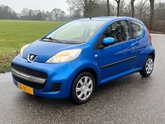 Peugeot 107 - 1.0-12V XS |nieuwe apk bij levering | airco | frisse auto | blanke lak voorbumper niet top