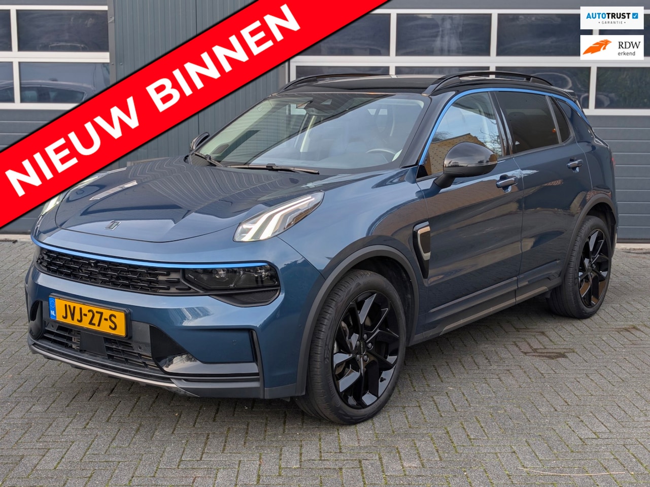 Lynk & Co 01 - Lynk&co Black Pack Rijklaar360 camera 6.6KW/H boardlader 17,7Kw Accu - AutoWereld.nl