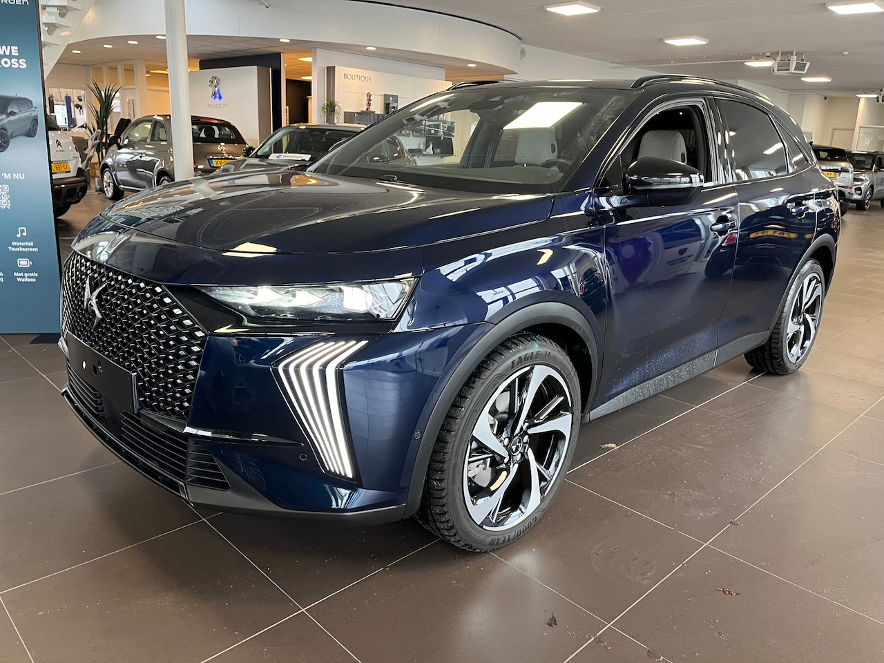 DS 7 - E-Tense Hybrid 225-PK Étoile | LUXE UITVOERING | PANORAMISCH SCHUIFDAK | COMFORT LEDEREN B - AutoWereld.nl