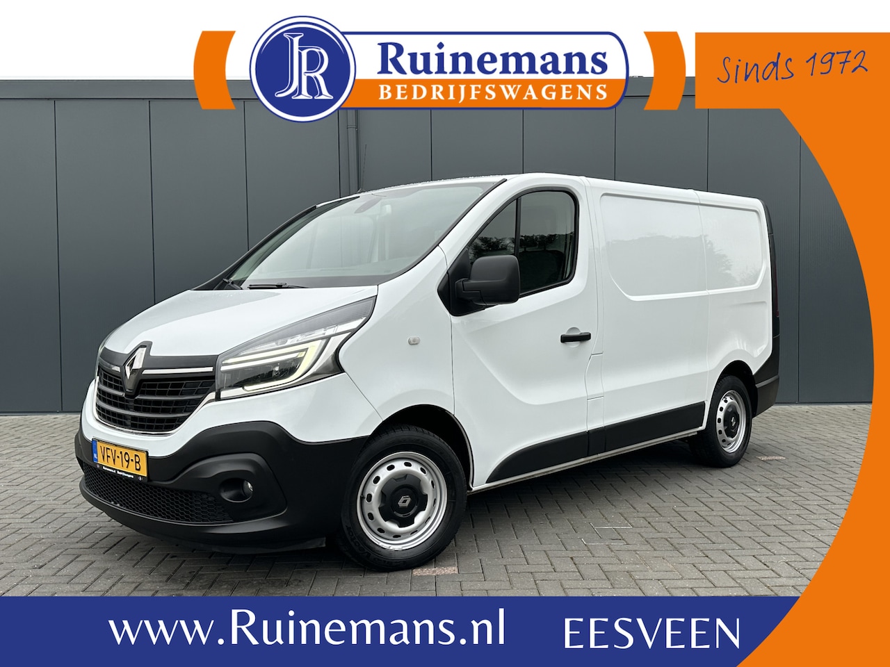 Renault Trafic - 2.0 dCi 145 PK AUTOMAAT / L1H1 / 1e EIG. / INRICHTING / ACHTERKLEP / AIRCO / CRUISE CONTRO - AutoWereld.nl