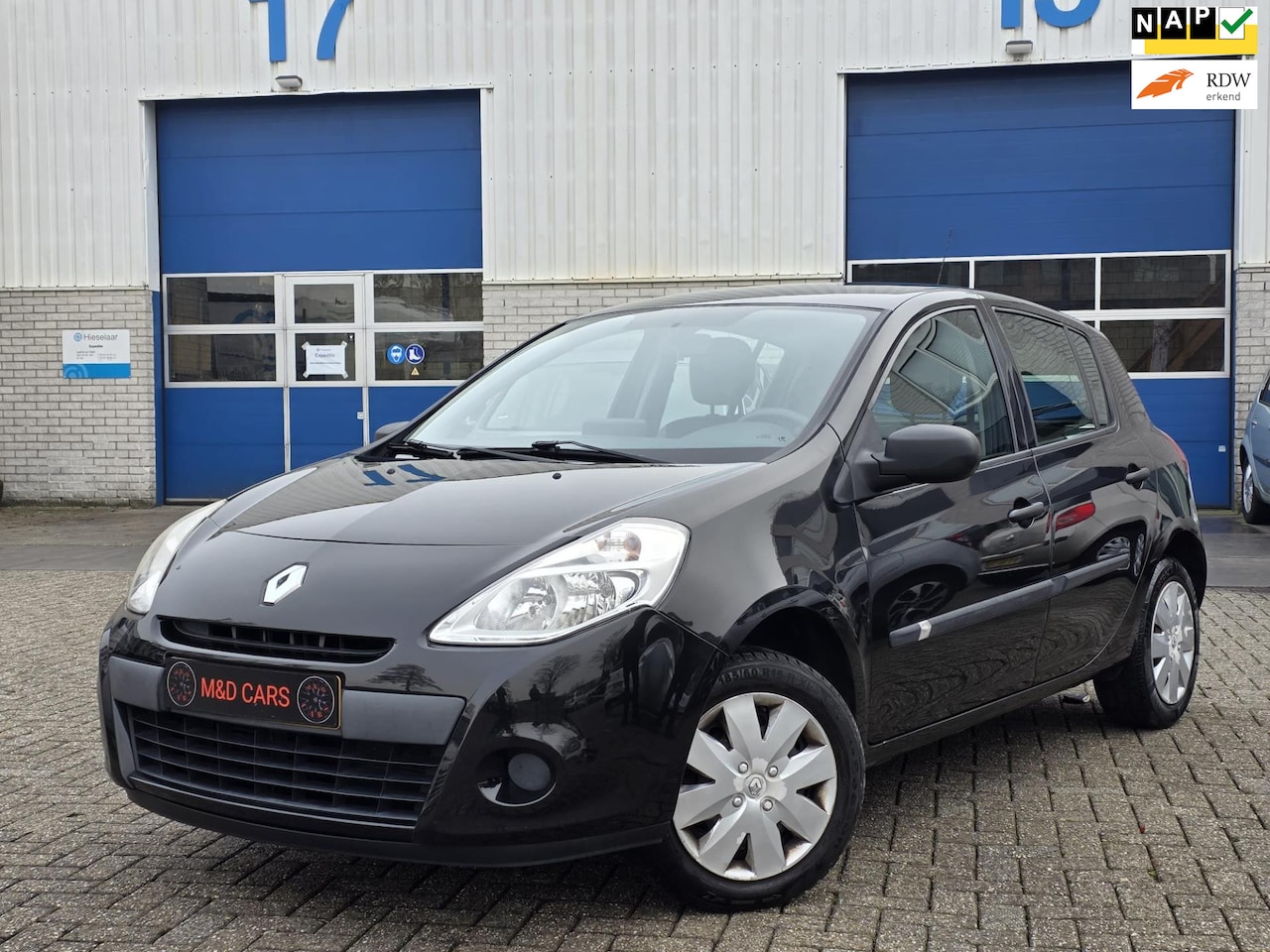 Renault Clio - 1.2 TCe Special Line AIRCO/NAP/NAVI/ELEK RAMEN - AutoWereld.nl
