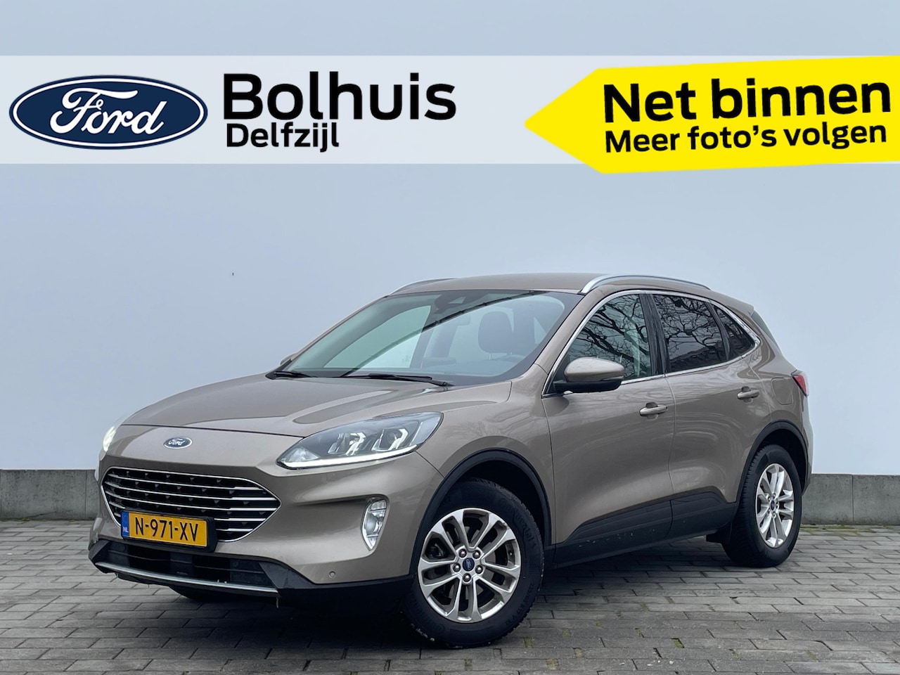 Ford Kuga - 1.5 EcoBoost Titanium X | Trekhaak | Winter Pack | All Season Banden | LED | 100% Dealeron - AutoWereld.nl