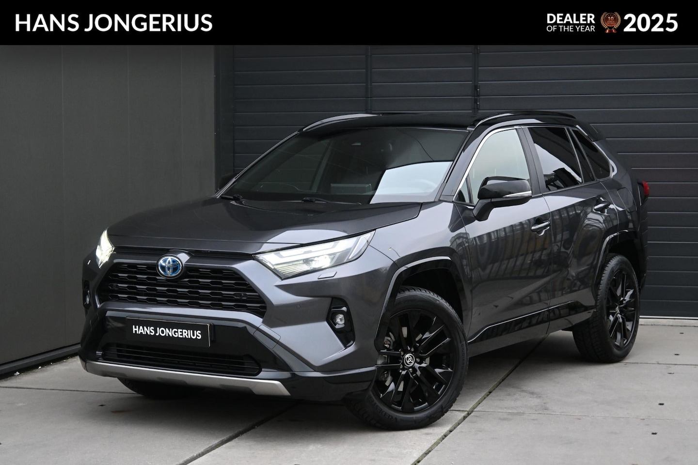 Toyota RAV4 - 2.5 Hybrid Dynamic | CAMERA | AUTOMAAT | ADAPT. CRUISE CONTROL | STOEL/STUURVERWARMING | A - AutoWereld.nl