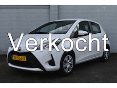 Toyota Yaris - 1.0 VVT-i Energy Handgeschakeld 70pk | Dealer onderhouden | Achteruitrijcamera | Cruise co