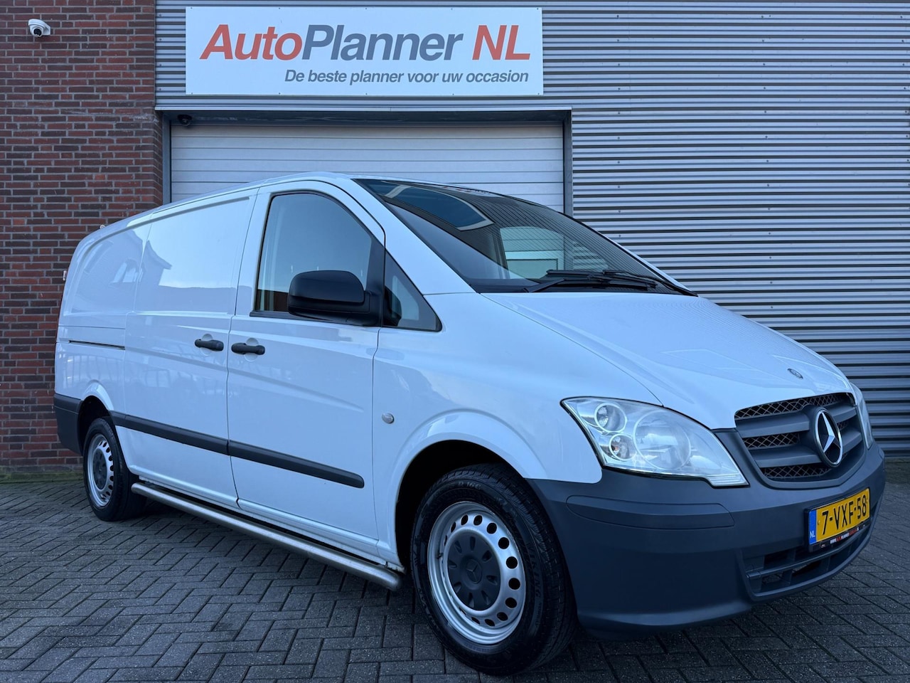 Mercedes-Benz Vito - 110 CDI Lang! Airco! 3-Persoons! Nwe APK! - AutoWereld.nl