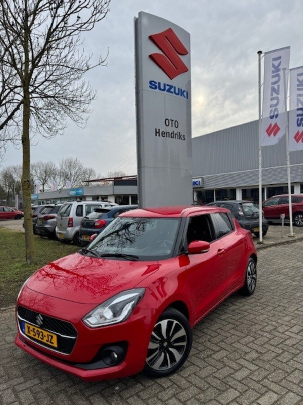 Suzuki Swift - 1.0 Boosterjet 112pk Stijl AUTOMAAT - AutoWereld.nl