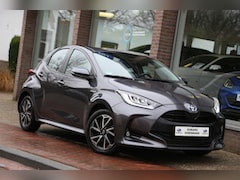Toyota Yaris - 1.5 Hybrid Dynamic Navi Carplay LED Camera ACC