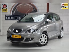 SEAT Toledo - 2.0 FSI Stylance, Trekhaak, 4 nwe MichelinCrossclimate, APK GARANTIE