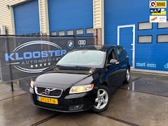 Volvo V50 - 2.0F Summum