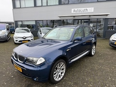 BMW X3 - 2.5i Executive/ Carplay/ Panodak