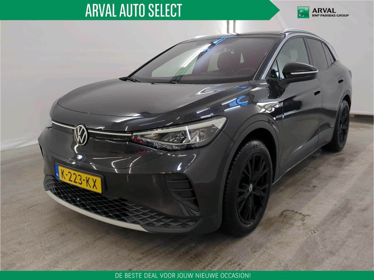 Volkswagen ID.4 - 77 kWh 204pk First 1ST Auto | SOH 92% | Trekhaak | CarPlay | Stoelverwarming | 19" zwarte - AutoWereld.nl