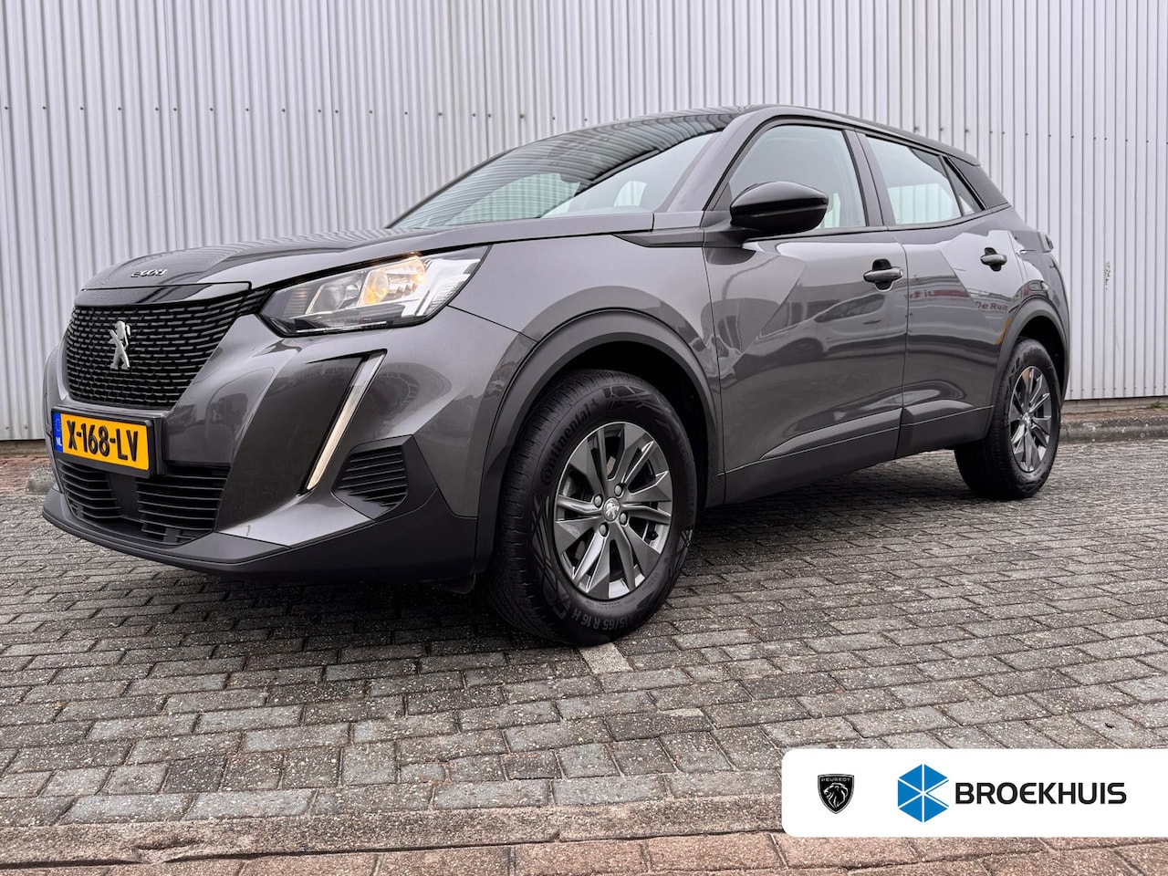 Peugeot 2008 - 1.2 Active Pack 130PK Automaat | Trekhaak | Parkeersensoren | Navigatie | Apple Carplay / - AutoWereld.nl
