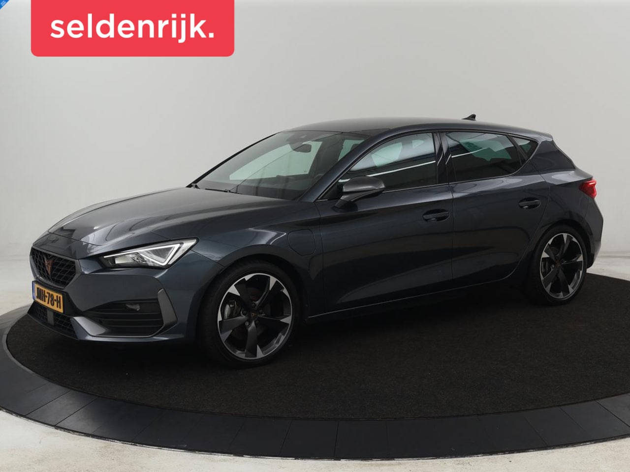 CUPRA Leon - 1.4 eHybrid | Stoelverwarming | Adaptive cruise | Navigatie | Sportstoelen | Stuurverwarmi - AutoWereld.nl