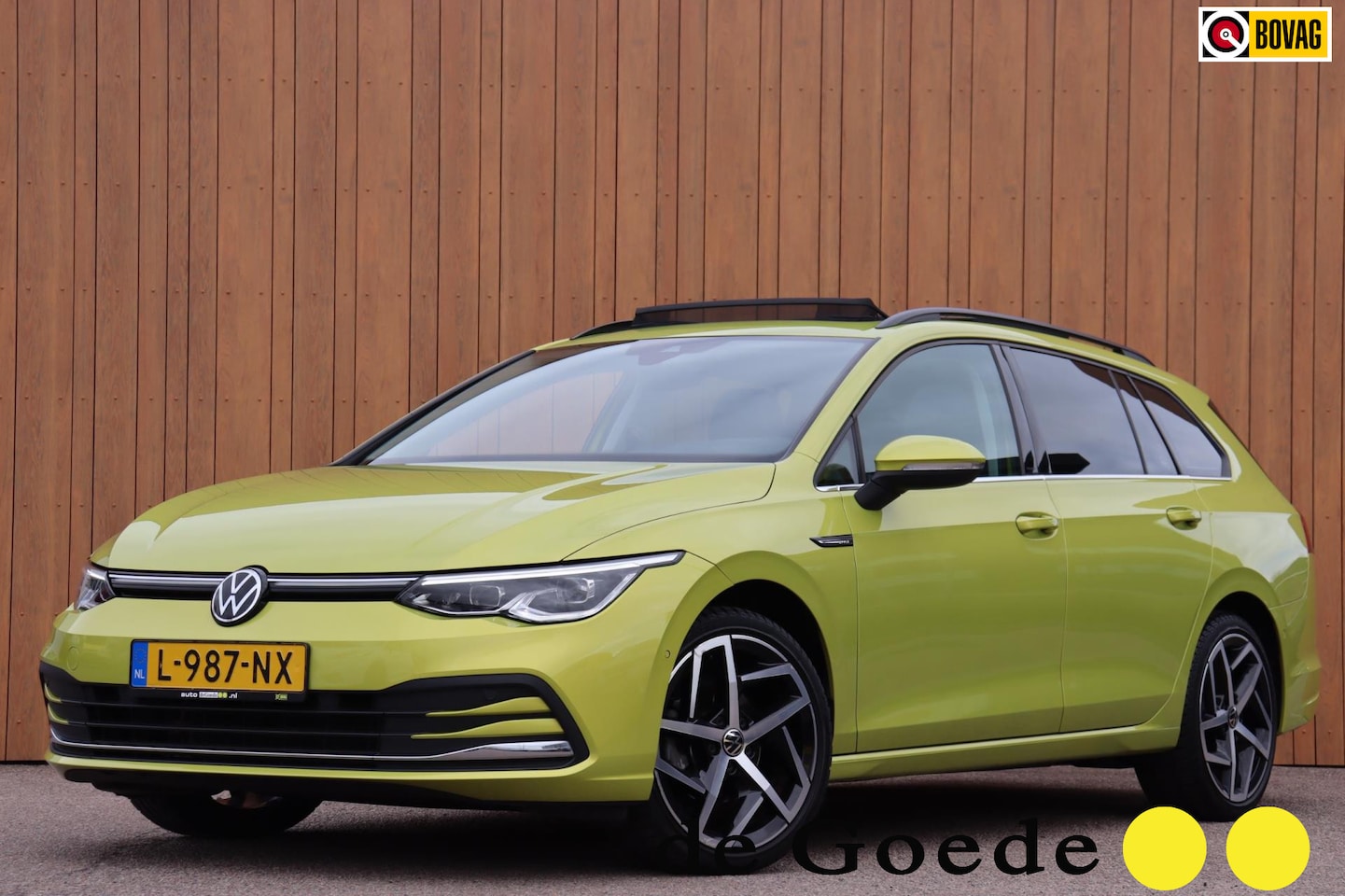 Volkswagen Golf Variant - 1.5 TSI Style org.NL schuifdak head-up camera sfeer-verl. alcantara ergo-stoelen - AutoWereld.nl