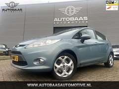 Ford Fiesta - 1.25 Titanium *APK 01-2027* NL-AUTO+NAP+CLIMATE CONTROL+PARKEERSENSOREN+CRUISECONTROL+TREK