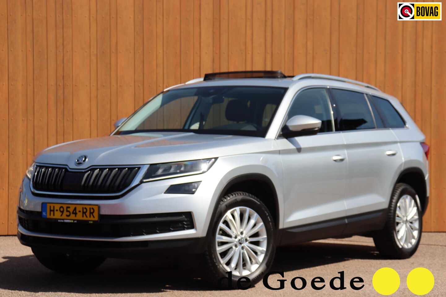 Skoda Kodiaq - 1.5 TSI Business Edition org.NL schuifdak h.leer+vw camera el.klep adapt.cruise canton - AutoWereld.nl