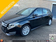 Mercedes-Benz B-klasse - 180 d Business Solution AMG | € 5.700, - NETTO | Leder | Airco | Cruise |