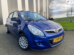 Hyundai i20 - 1.2i Business Edition 1e Eigenaar-Airco-ElekPakket-2 Sleutels