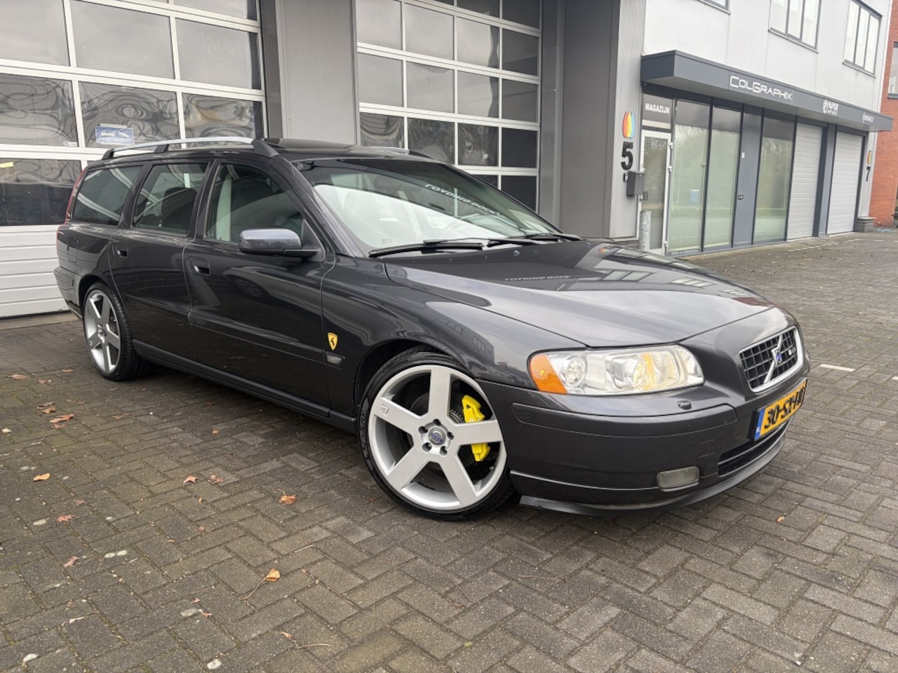 Volvo V70 - 2.4 T-R Ocean Race / R VELGEN / XENON / NETJES! - AutoWereld.nl