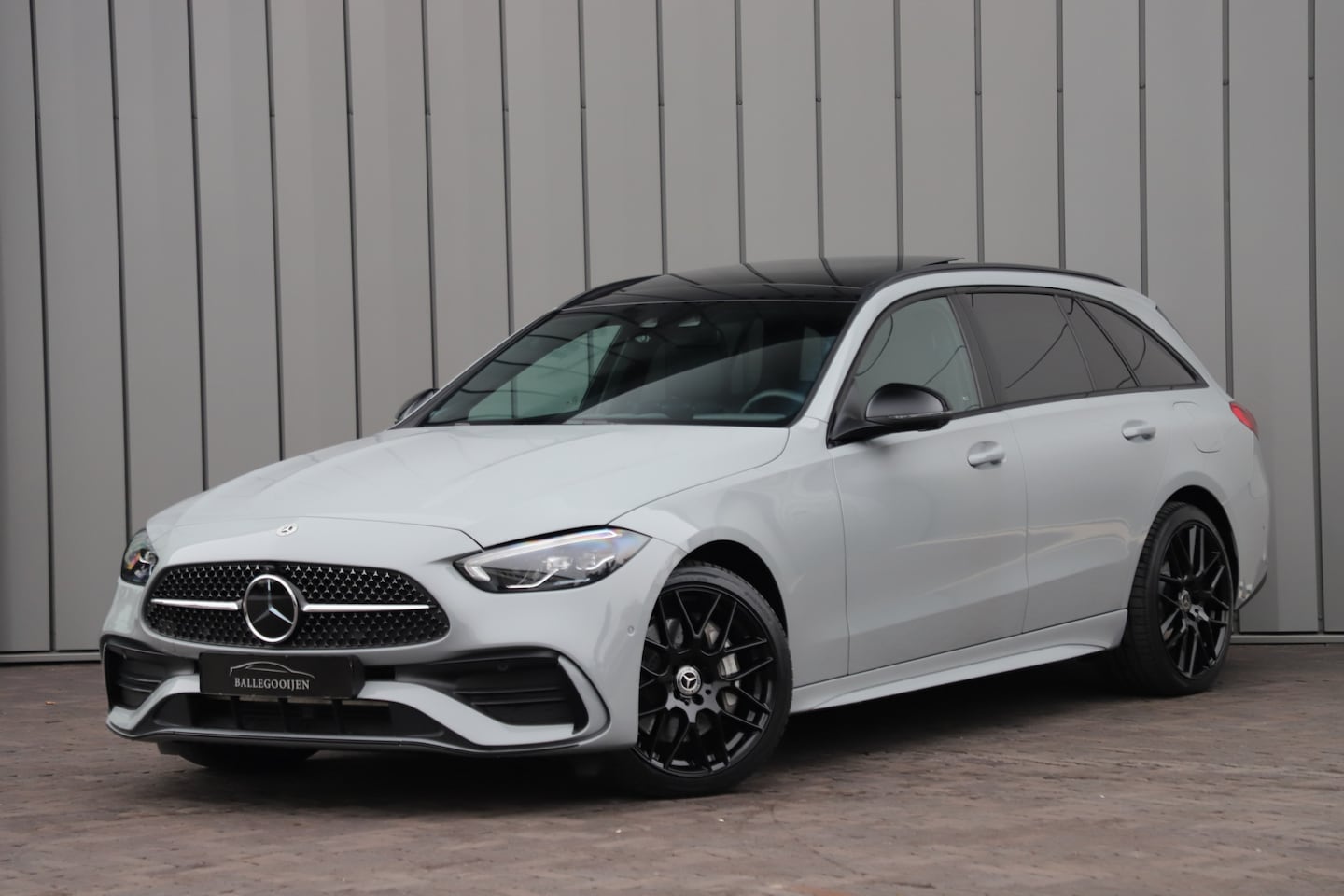 Mercedes-Benz C-klasse Estate - 300e AMG | 313PK | Pano | Sfeerverlichting | Memory | Distronic+ | Stuurwielverw. | Standk - AutoWereld.nl