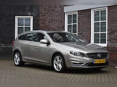 Volvo V60 - 2.4 D6 AWD Plug-In Hybrid Summum - 1e Eigenaar Wij zijn op afspraak geopend Graag bellen v