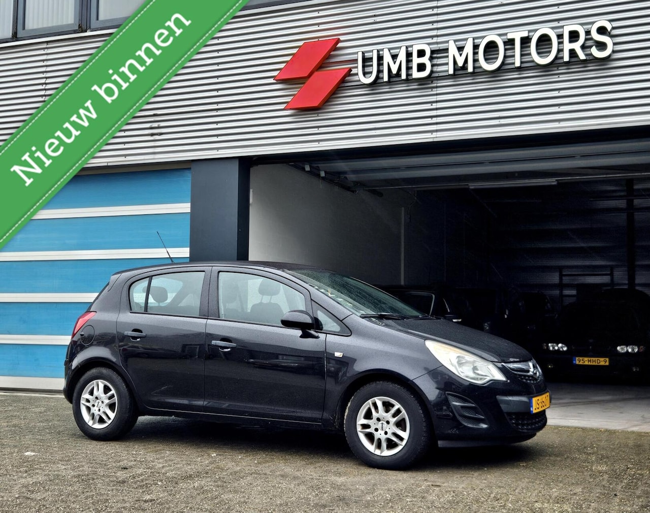 Opel Corsa - 1.2-16V Airco Nieuwe APK 5 deurs - AutoWereld.nl