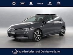 Volkswagen Golf - 1.5 eTSI 150pk Style DSG / Navigatie / Panoramadak / Stoelverwarming / Camera