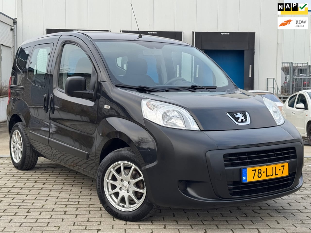 Peugeot Bipper Tepee - 1.4i Zeer Netjes Airco 5P Dubbel Schuifdeur NAP APK - AutoWereld.nl
